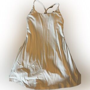 women’s extra small Halara dress with built-in shorts